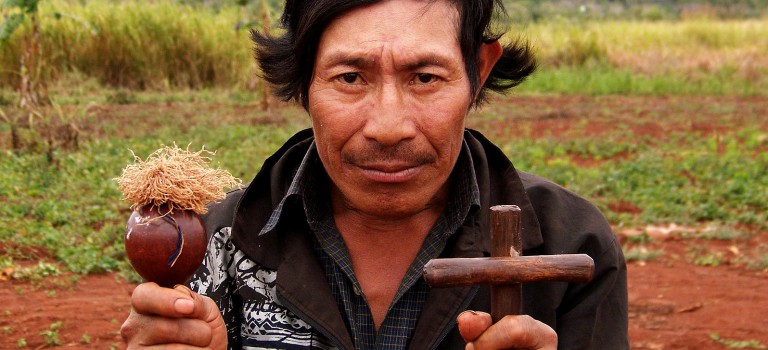Guarani_shaman