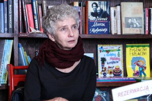 Na zdjęciu dr Agnieszka Umeda-Żuławska, tłumaczka haiku i poetka.